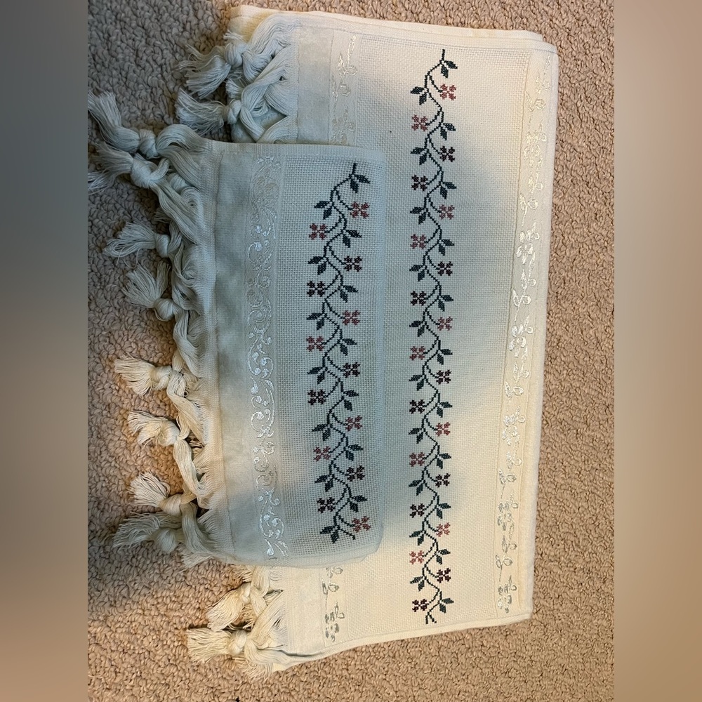 completely handmade traditional products handmade cross-stitch